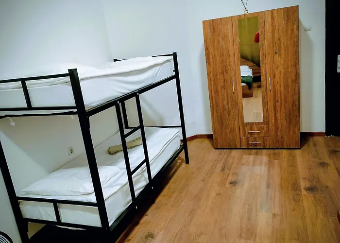 Guesthouse3 Karma369 Хостел *